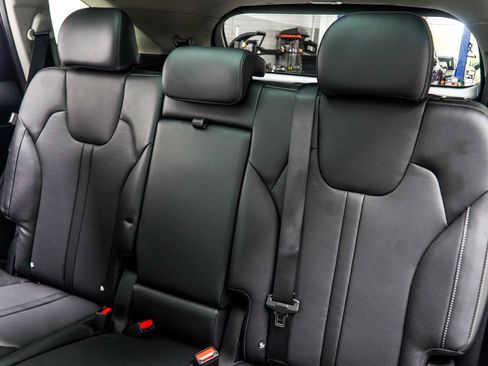 Used 2025 Kia Sorento S w/ Panoramic Sunroof Package FWD image 40