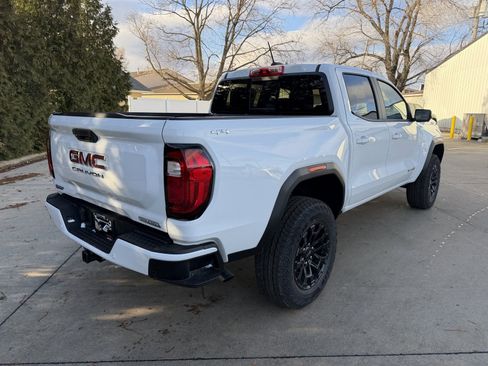 New 2026 GMC Canyon Elevation w/ Convenience Package image 35