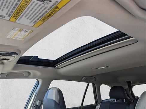 Used 2022 Subaru Outback Onyx Edition XT AWD/4WD image 16