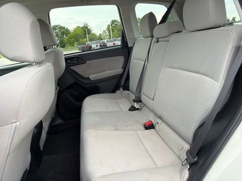 Used 2015 Subaru Forester 2.5i Premium w/ All-Weather Package AWD/4WD image 15