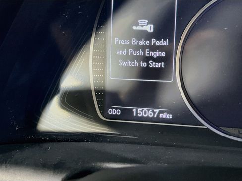Used 2024 Lexus ES 350 w/ Premium Package FWD image 12
