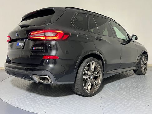 Used 2023 BMW X5 M50i w/ Climate Comfort Package image 9