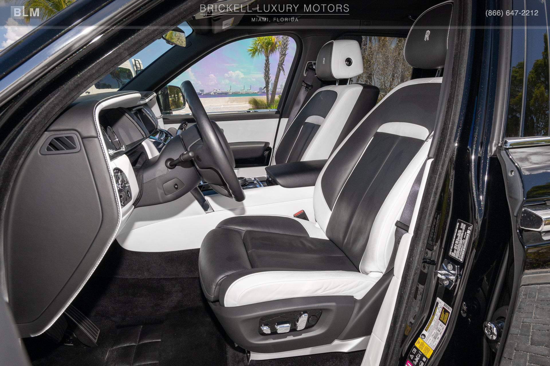 Used 2022 Rolls-Royce Cullinan AWD/4WD image 7