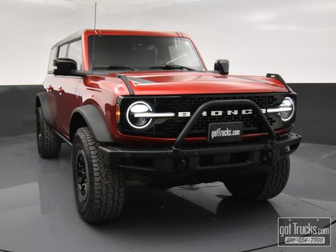 Used 2021 Ford Bronco First Edition image 46