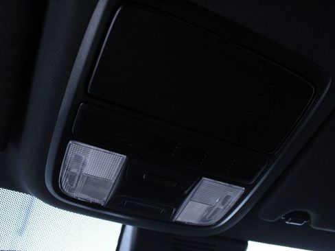 Used 2020 Honda Accord Sport image 29