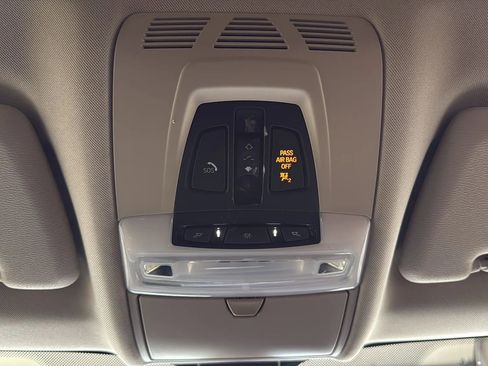 Used 2016 BMW X5 xDrive40e image 20