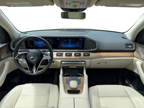 Used 2024 Mercedes-Benz GLE 350 4MATIC image 19