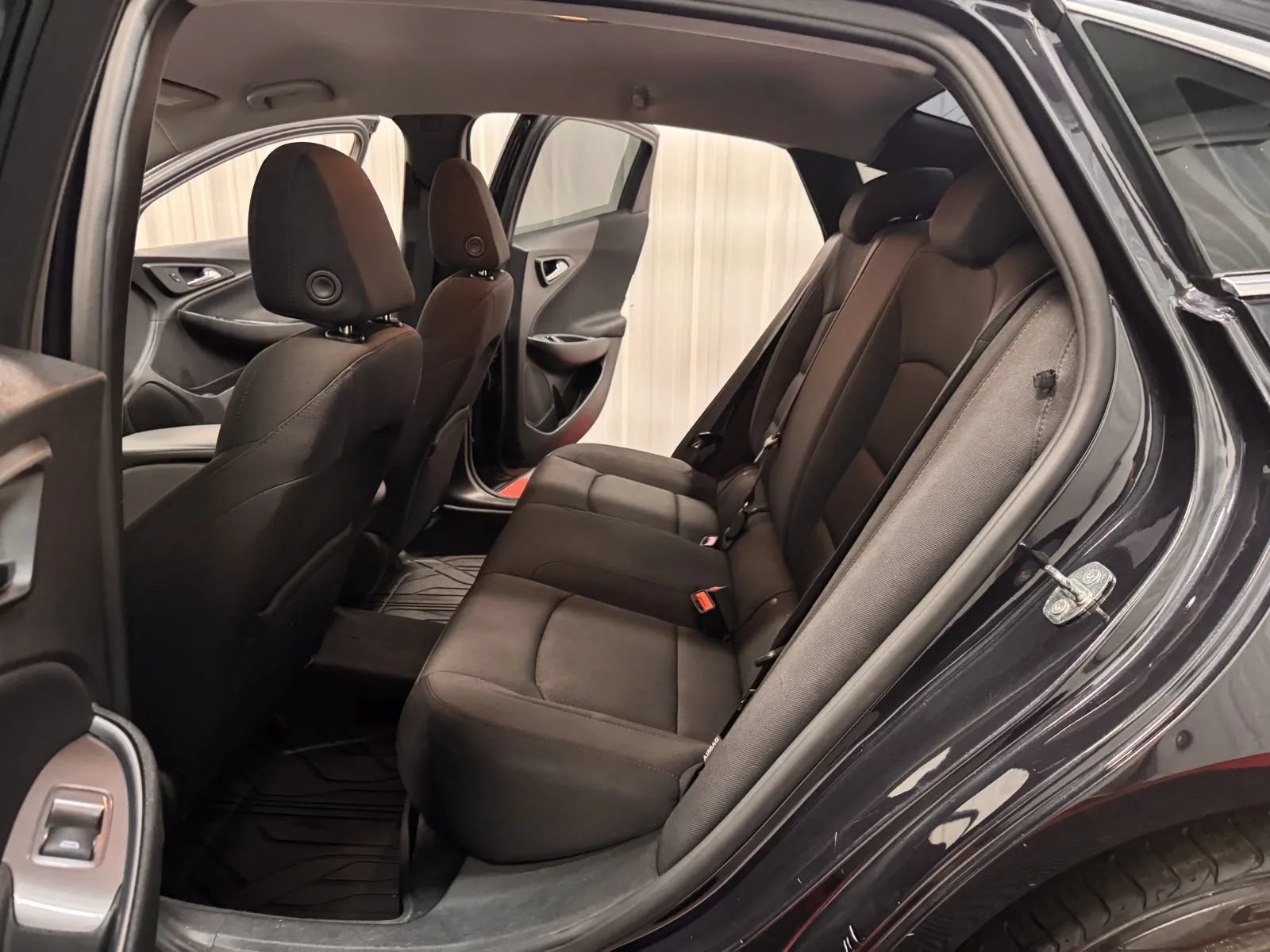 Used 2022 Chevrolet Malibu RS w/ LPO, Floor Liner Package FWD image 37