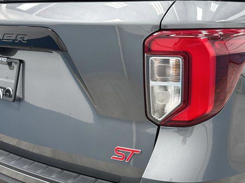 Used 2023 Ford Explorer ST w/ Equipment Group 401A AWD/4WD image 42