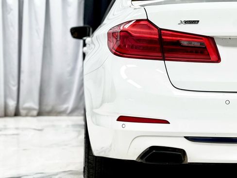 Used 2019 BMW 540i xDrive w/ Convenience Package image 14