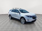 Used 2020 Chevrolet Equinox Premier image 2