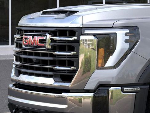 New 2026 GMC Sierra 2500 SLT w/ SLT Convenience Package AWD/4WD image 29