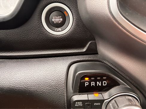 Used 2019 RAM 1500 Big Horn image 20