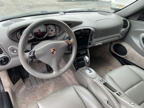 Used 2003 Porsche 911 Targa RWD image 21