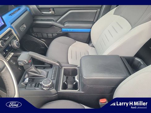 Used 2024 Toyota Tacoma TRD Sport image 15