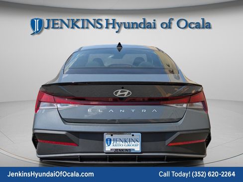 New 2026 Hyundai Elantra Sport image 5