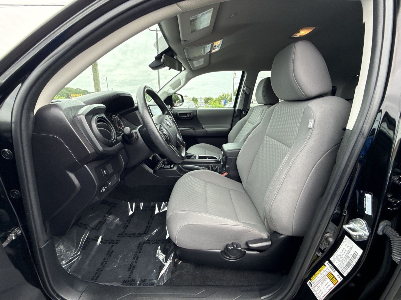Used 2023 Toyota Tacoma SR AWD/4WD image 13