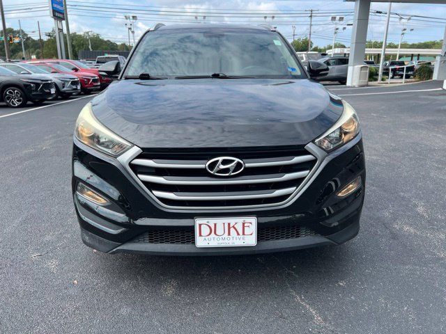 Used 2017 Hyundai Tucson SE Plus FWD image 17