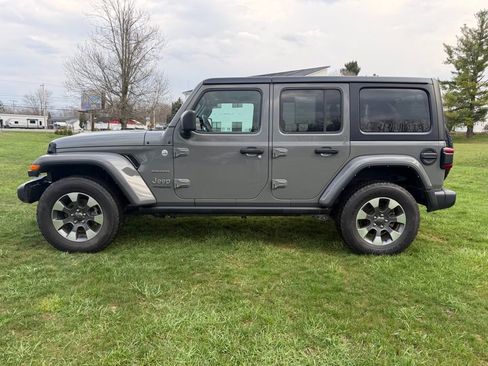 Used 2021 Jeep Wrangler Unlimited Sahara w/ Uconnect 4C Nav & Sound Group AWD/4WD image 6