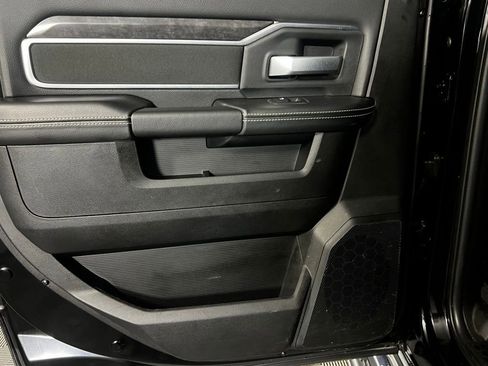 Used 2024 RAM 2500 Big Horn w/ Safety Group image 25