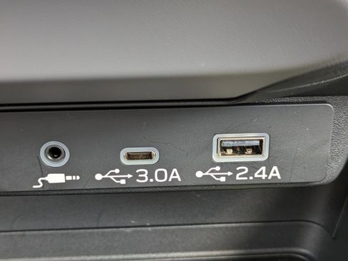 Certified 2025 Subaru Crosstrek 2.5i Limited w/ Popular Package #3A image 29