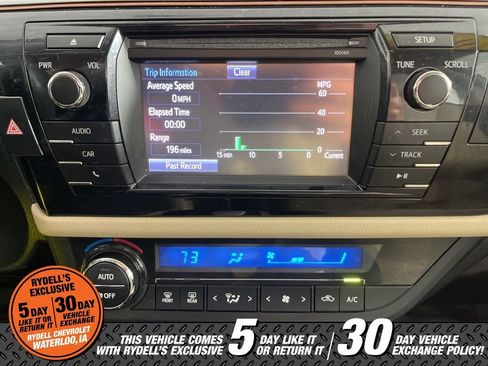Used 2014 Toyota Corolla LE FWD image 29