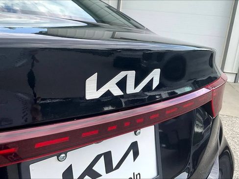 Used 2024 Kia Forte LXS FWD image 22