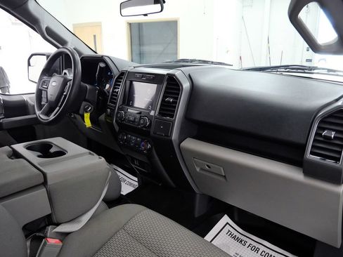 Used 2019 Ford F150 XLT AWD/4WD image 16