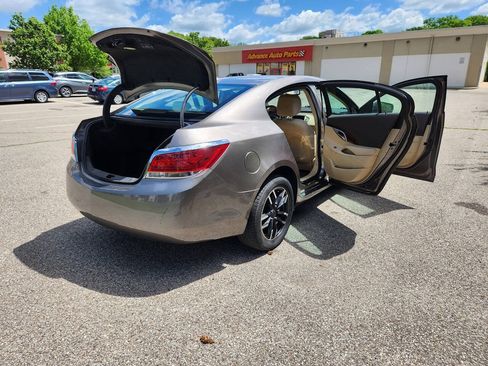 Used 2010 Buick LaCrosse CX FWD image 21