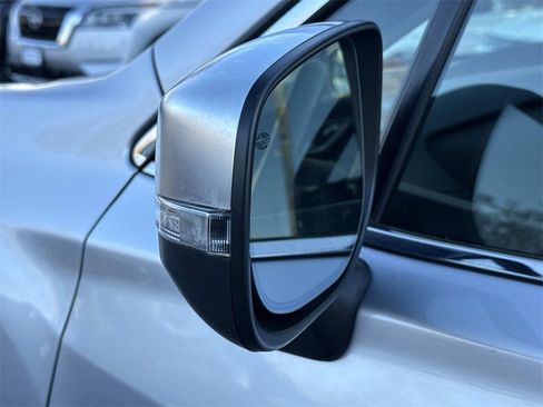 Used 2023 Subaru Forester Touring w/ Popular Package #2 image 19