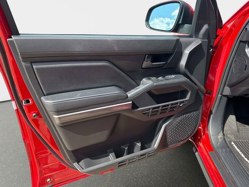 New 2026 Toyota Tacoma SR5 image 17