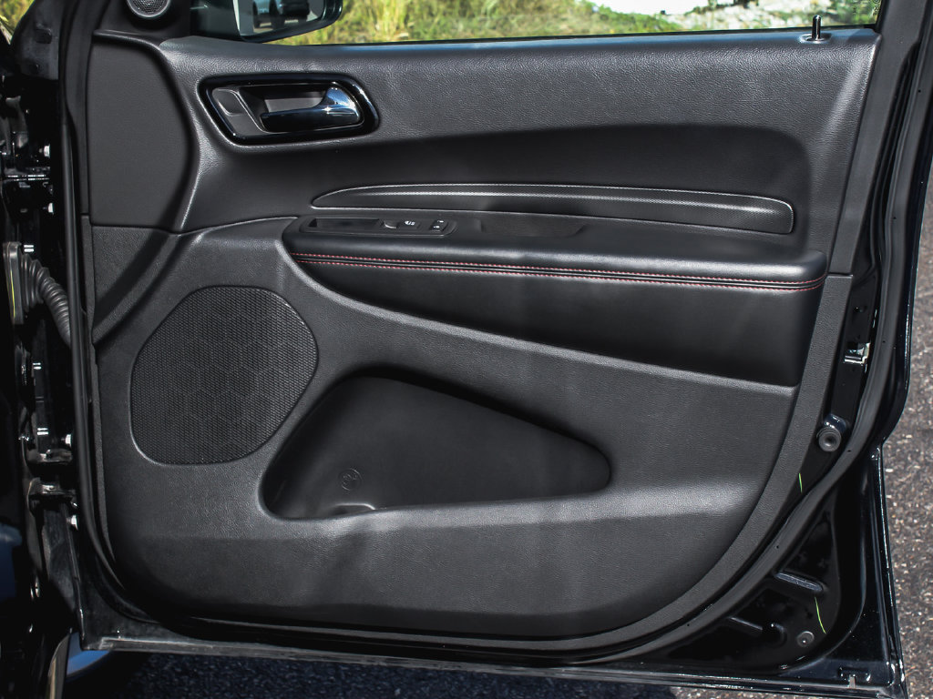 Used 2025 Dodge Durango GT AWD/4WD image 13