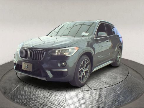 Used 2017 BMW X1 sDrive28i image 3