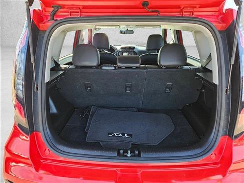 Used 2019 Kia Soul ! w/ Technology Package image 4
