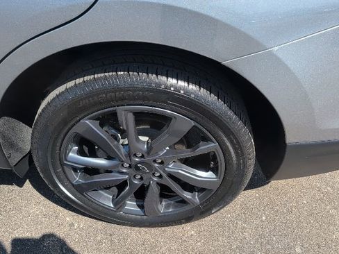 Certified 2024 Chevrolet Equinox RS image 14