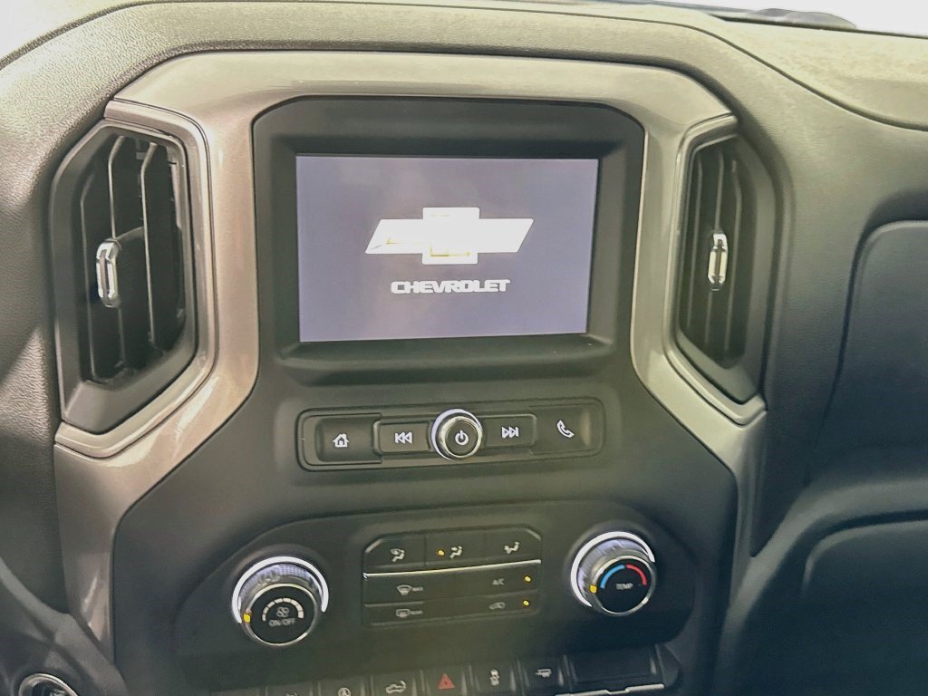 Used 2022 Chevrolet Silverado 1500 Custom RWD image 16