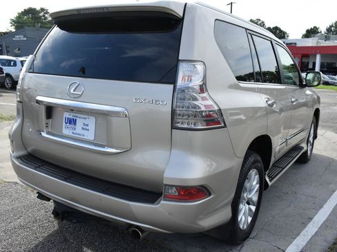 Used 2014 Lexus GX 460 w/ Premium Package AWD/4WD image 6