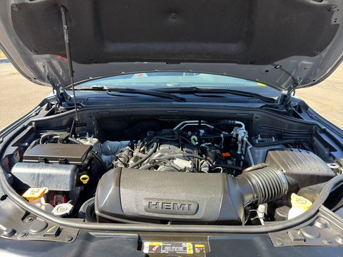 Used 2025 Dodge Durango R/T AWD/4WD image 12