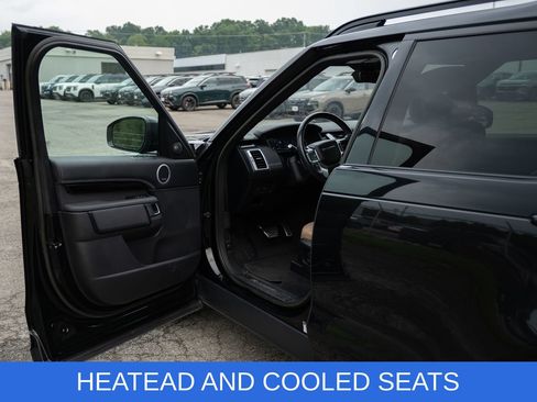 Used 2023 Land Rover Discovery HSE R-Dynamic AWD/4WD image 19