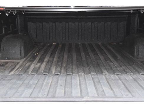 Used 2019 GMC Sierra 1500 SLE image 20