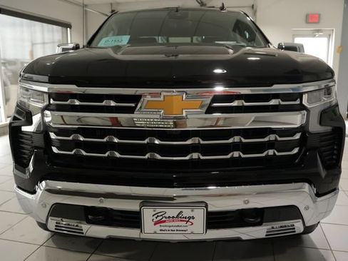 New 2026 Chevrolet Silverado 1500 LTZ AWD/4WD image 5