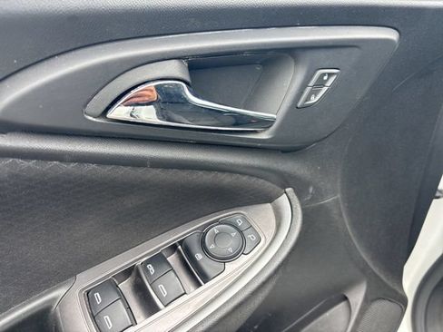 Used 2023 Chevrolet Malibu LT w/ Driver Confidence Package FWD image 16