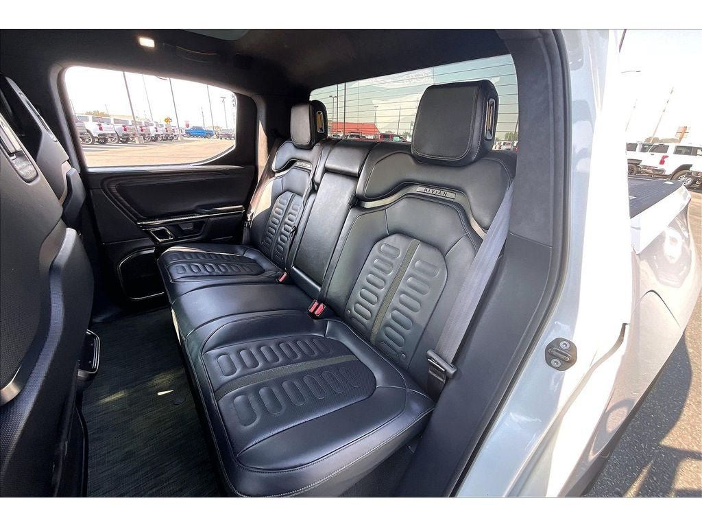 Used 2022 Rivian R1T Adventure AWD/4WD image 28