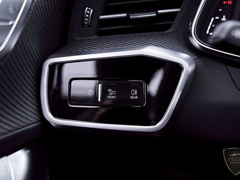 Used 2024 Audi RS 7 Performance AWD/4WD image 88
