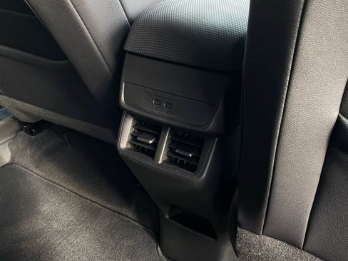 Used 2026 Chevrolet Equinox RS image 25