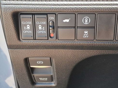 Used 2024 Honda Odyssey Sport image 24