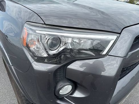 Used 2019 Toyota 4Runner SR5 Premium AWD/4WD image 8