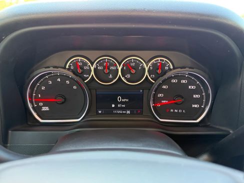 Used 2022 Chevrolet Silverado 2500 Custom w/ Gooseneck/5TH Wheel Package AWD/4WD image 18