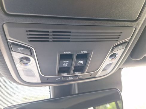 Used 2023 Honda Ridgeline Black Edition image 29