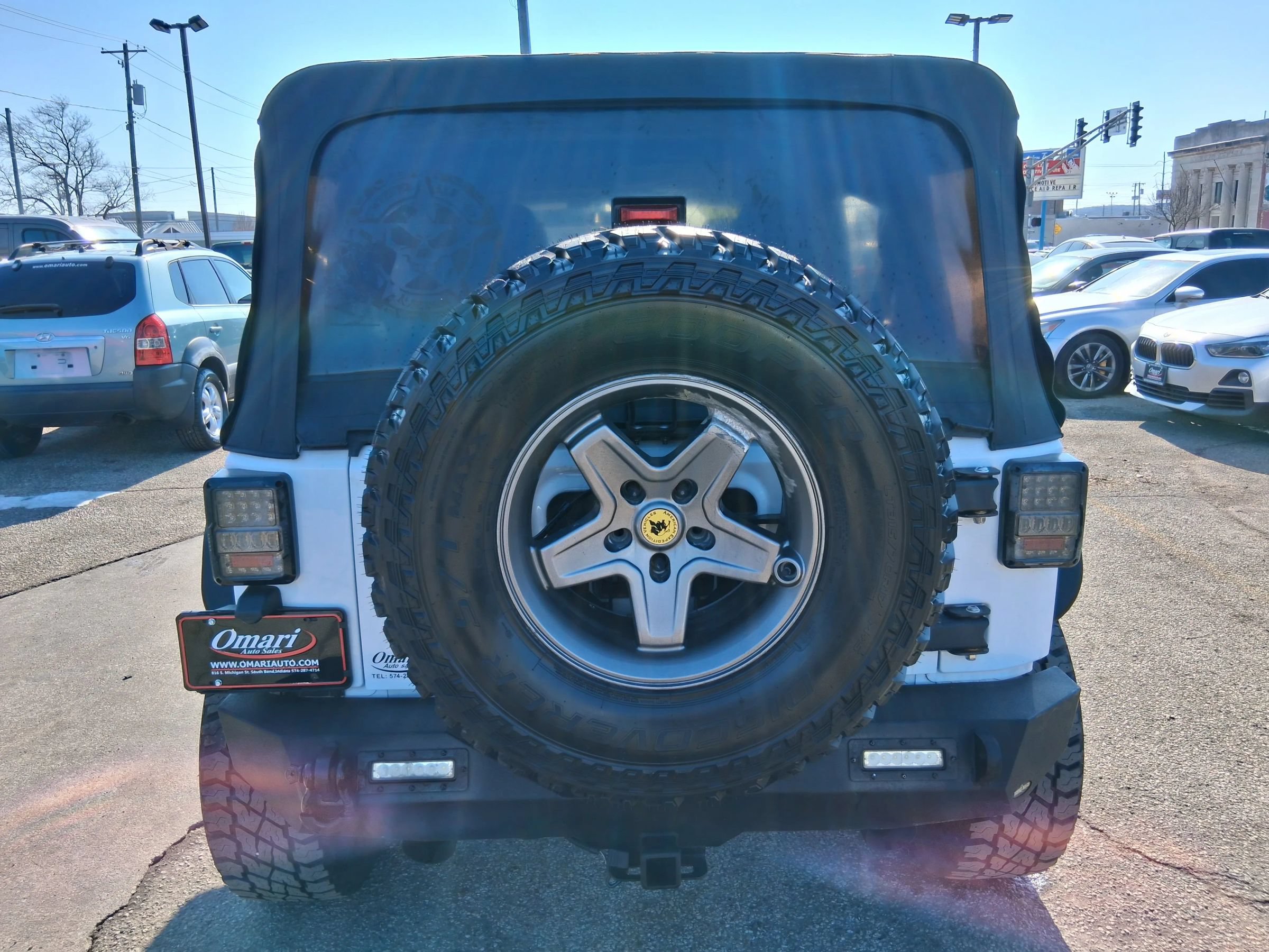 Used 2013 Jeep Wrangler Unlimited Sport AWD/4WD image 9